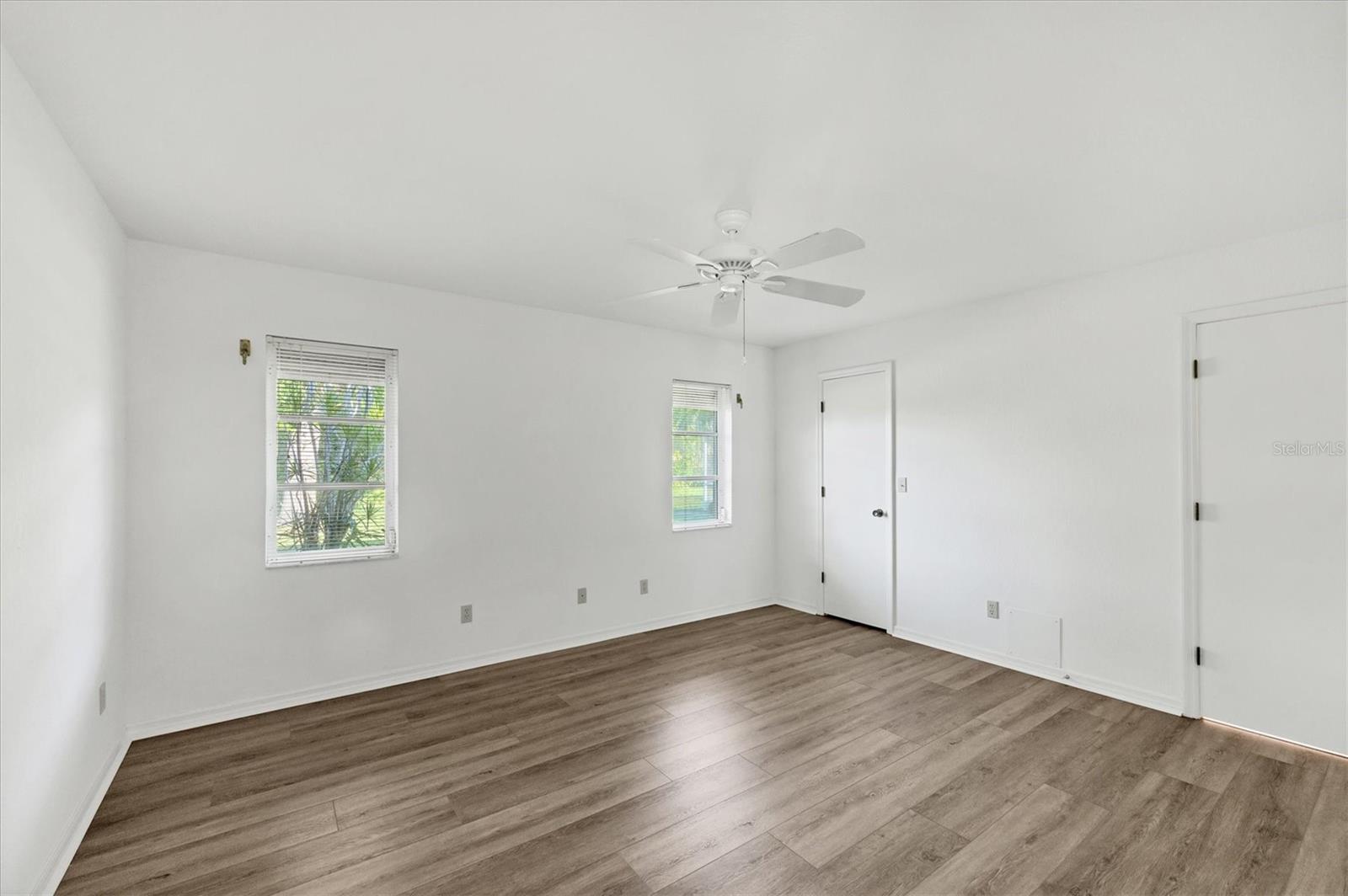 QUAIL LAKE - Residential