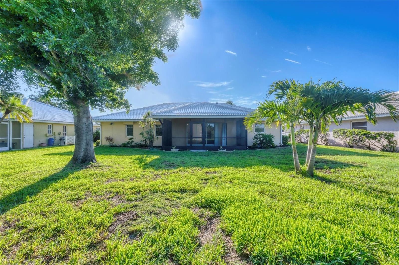 QUAIL LAKE - Residential