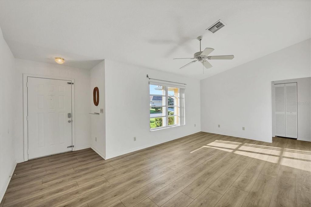 Photo of 1614 Quail Lake Dr, Venice, FL 34293 (MLS # N6139313)