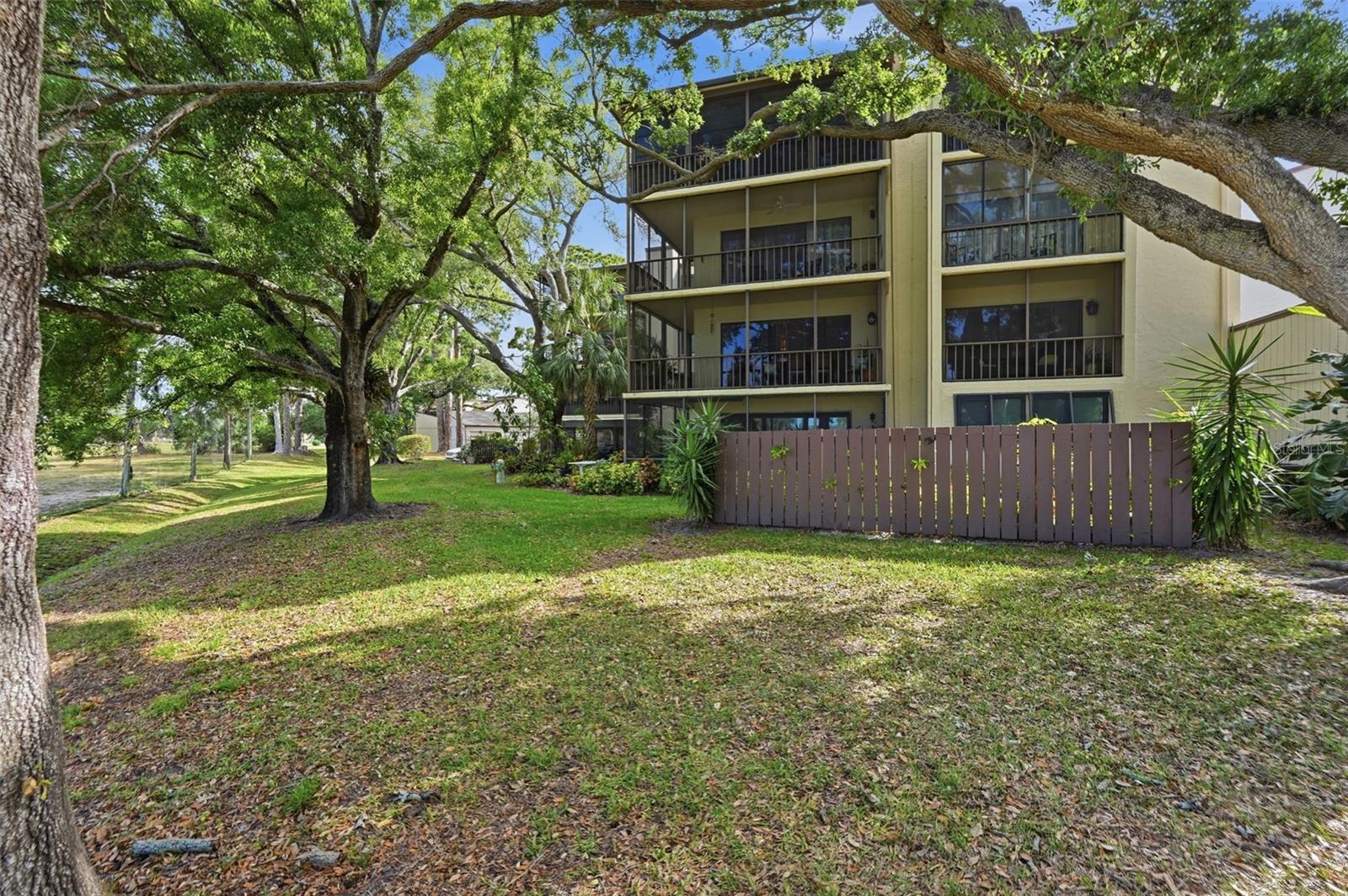 FORESTBROOK I CONDO - Residential