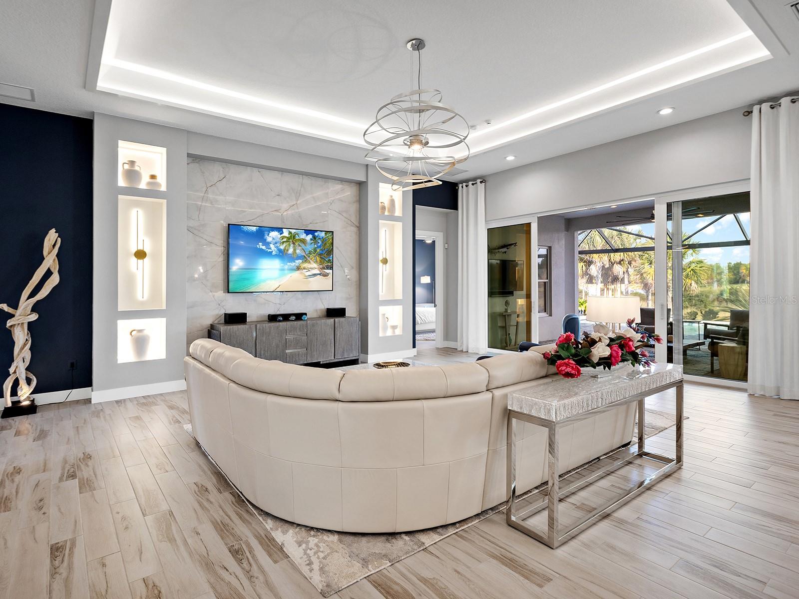 LAKEHOUSE COVE/WATERSIDE PH 1A - Residential