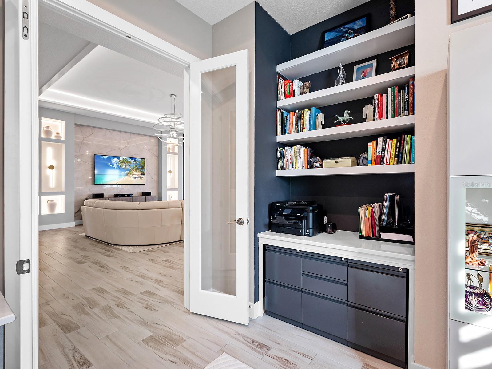 LAKEHOUSE COVE/WATERSIDE PH 1A - Residential