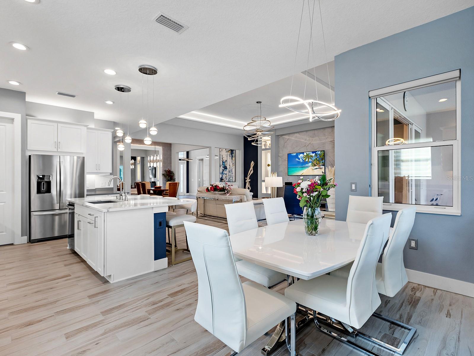 LAKEHOUSE COVE/WATERSIDE PH 1A - Residential