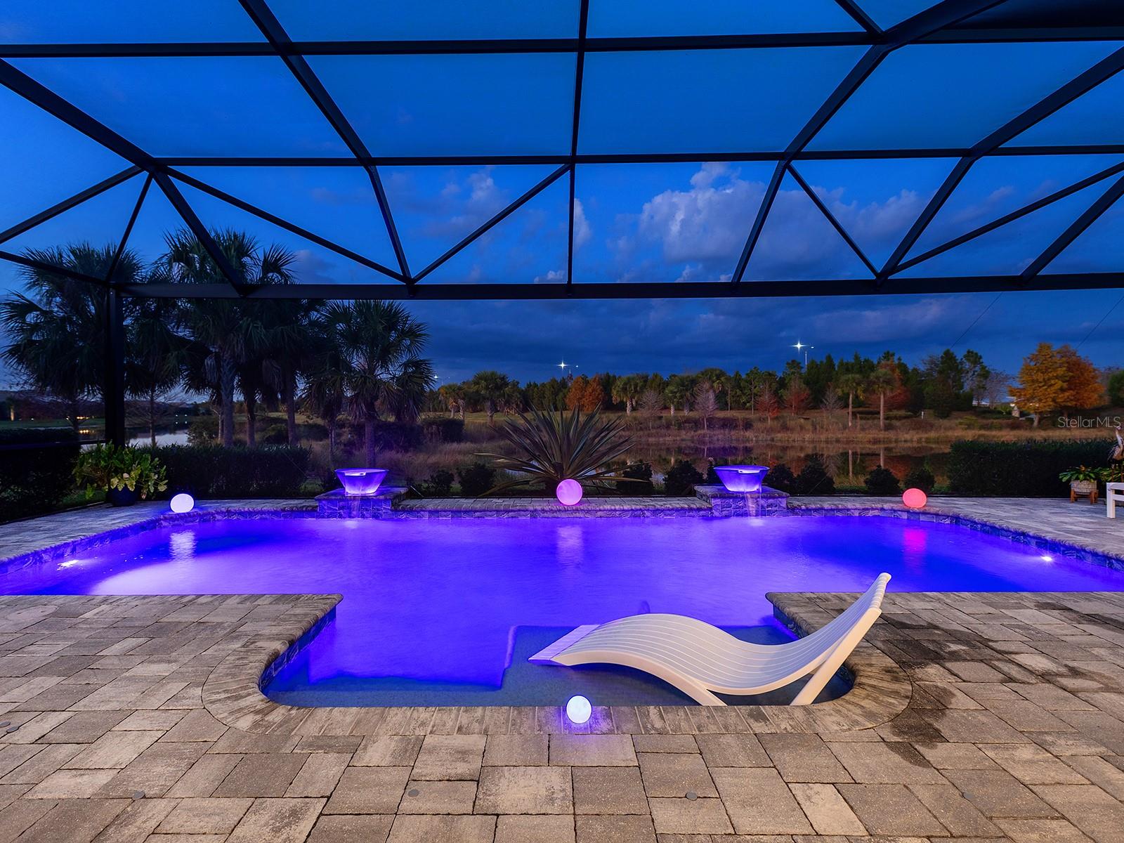 LAKEHOUSE COVE/WATERSIDE PH 1A - Residential