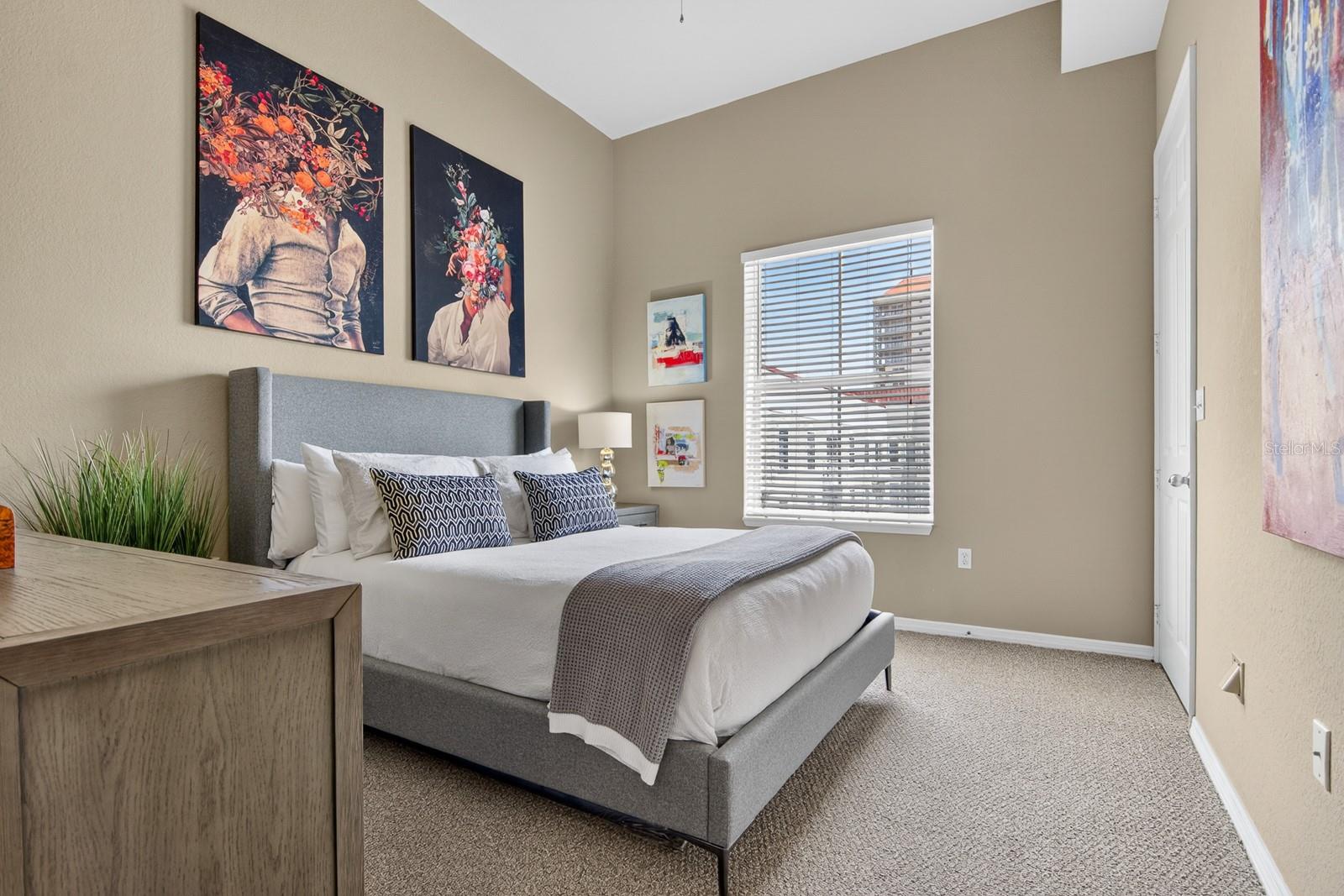 PARKCREST HARBOUR ISLAND CONDO - Residential