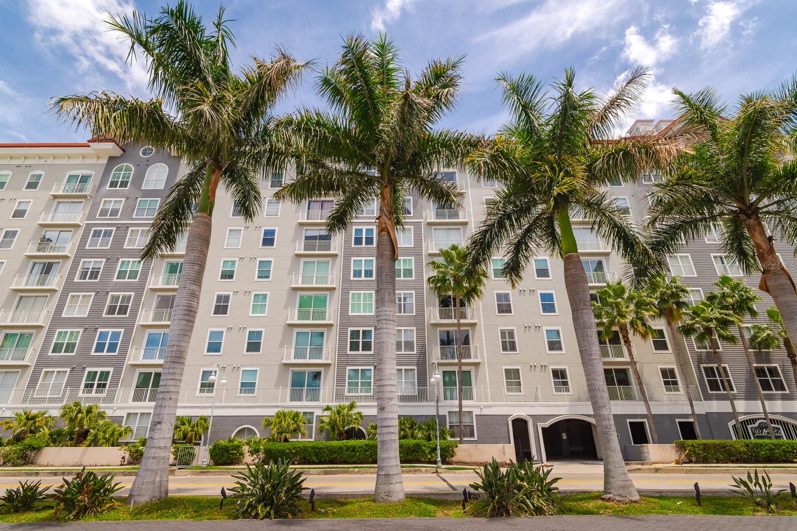 PARKCREST HARBOUR ISLAND CONDO - Residential