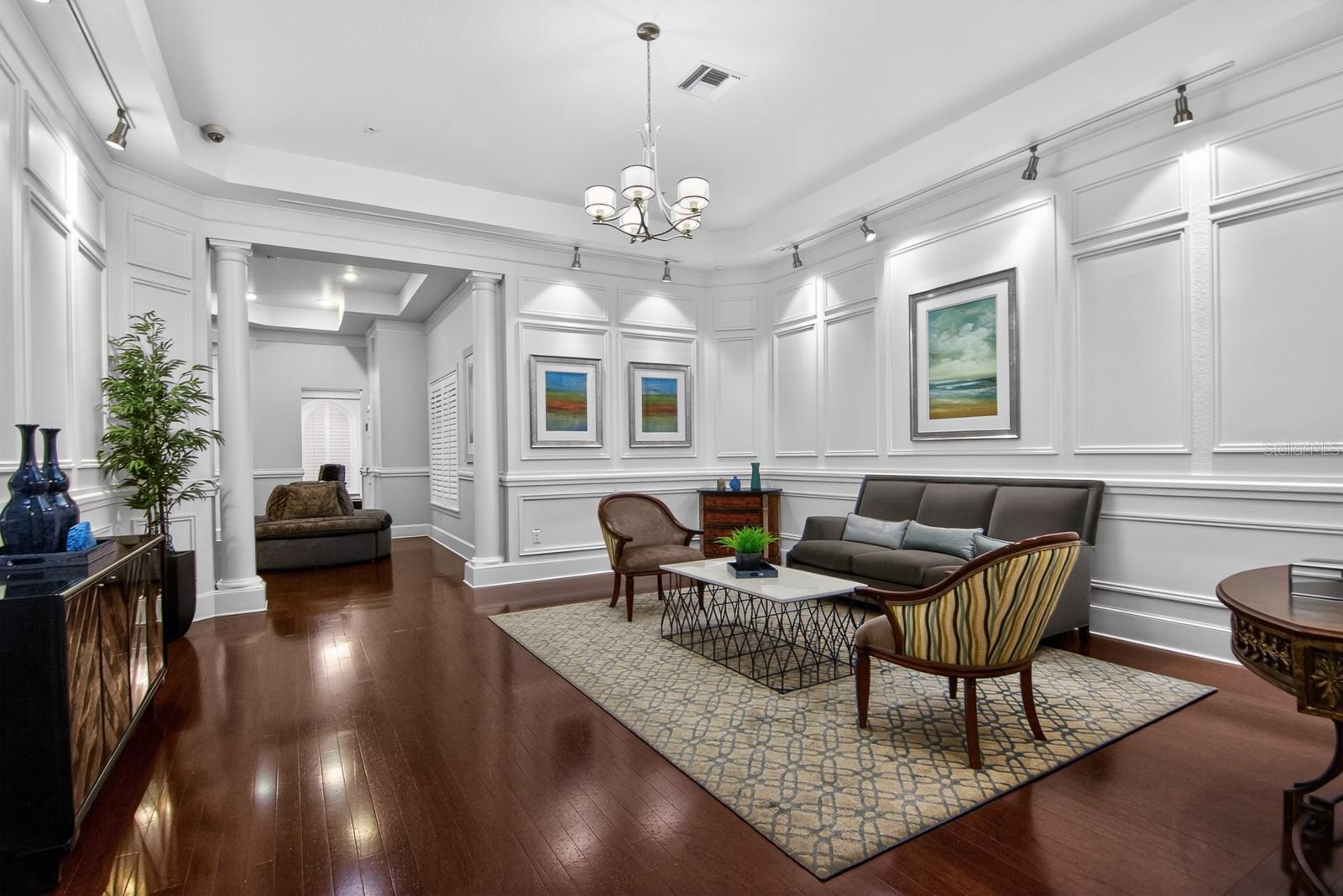 PARKCREST HARBOUR ISLAND CONDO - Residential