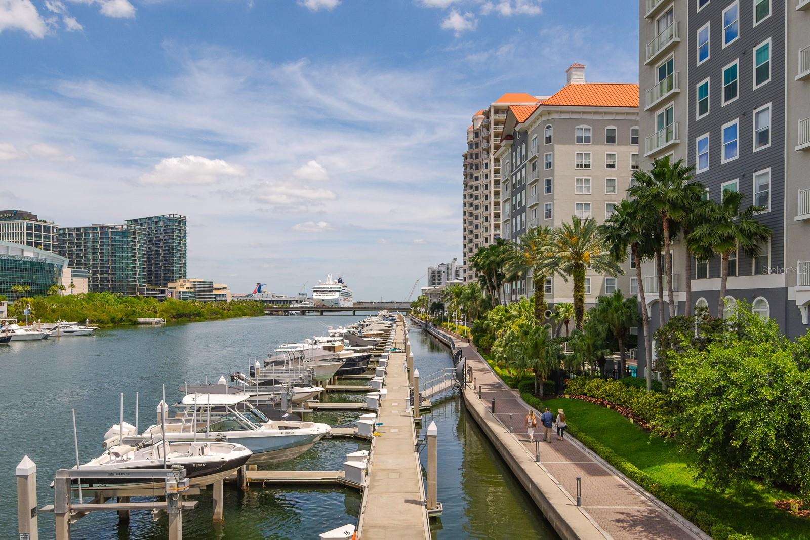 PARKCREST HARBOUR ISLAND CONDO - Residential