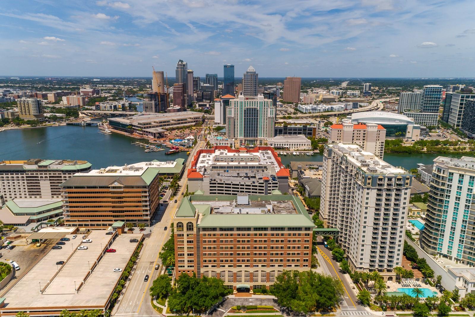 PARKCREST HARBOUR ISLAND CONDO - Residential