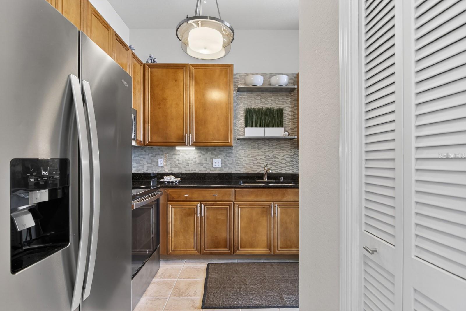 PARKCREST HARBOUR ISLAND CONDO - Residential