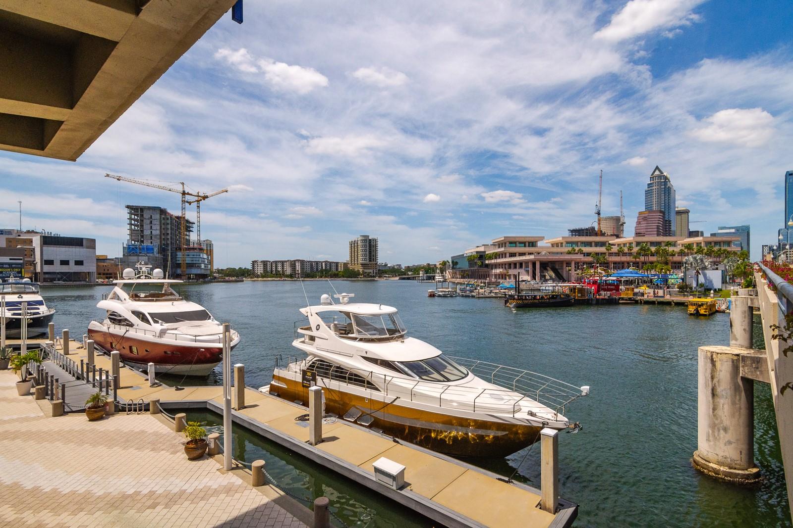 PARKCREST HARBOUR ISLAND CONDO - Residential