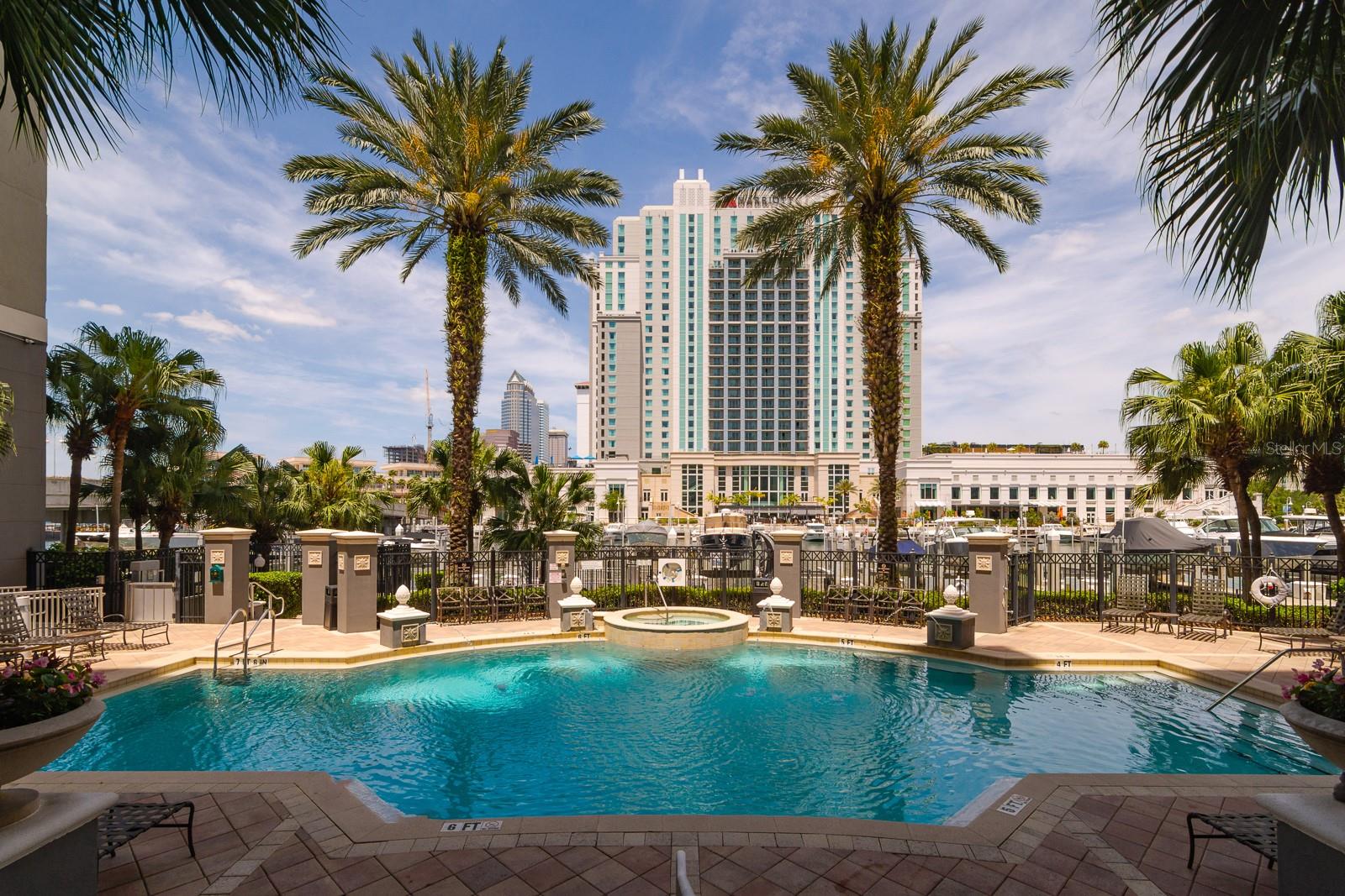 PARKCREST HARBOUR ISLAND CONDO - Residential