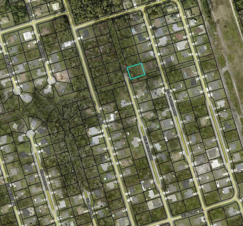 Photo of 28 Seafaring Path, Palm Coast, FL 32164 (MLS # TB8483636)