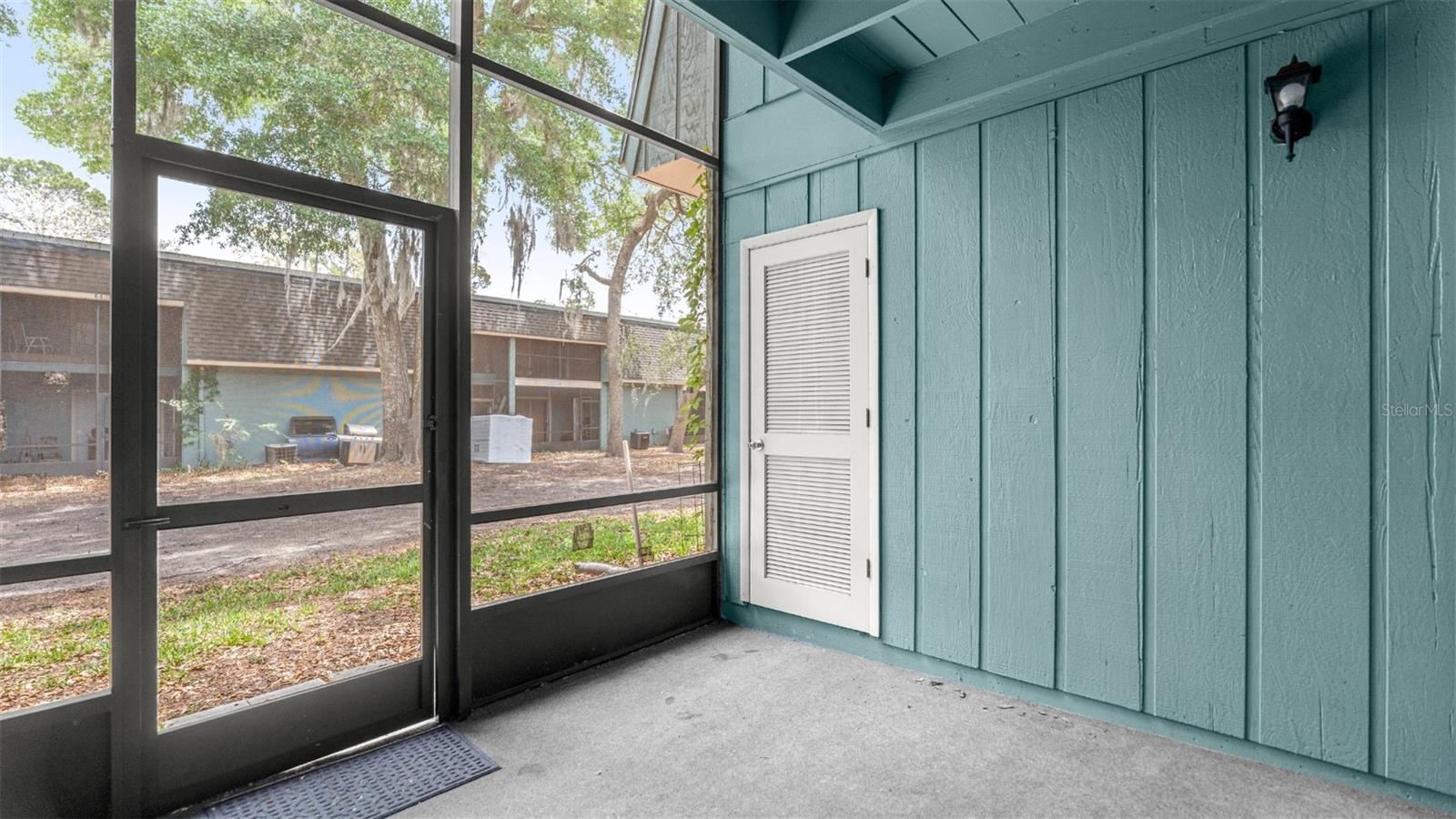 CRICKET CLUB CONDO - Residential