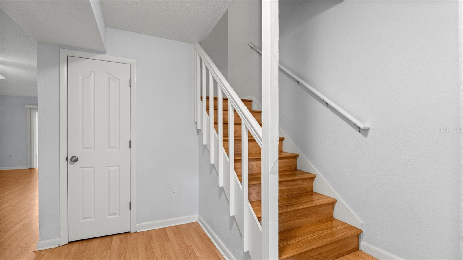 CRICKET CLUB CONDO - Residential
