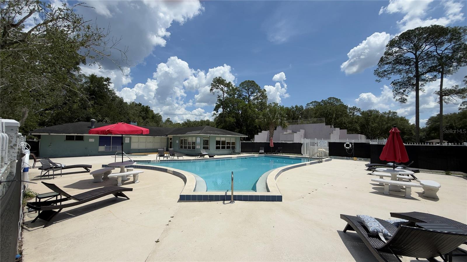 CRICKET CLUB CONDO - Residential