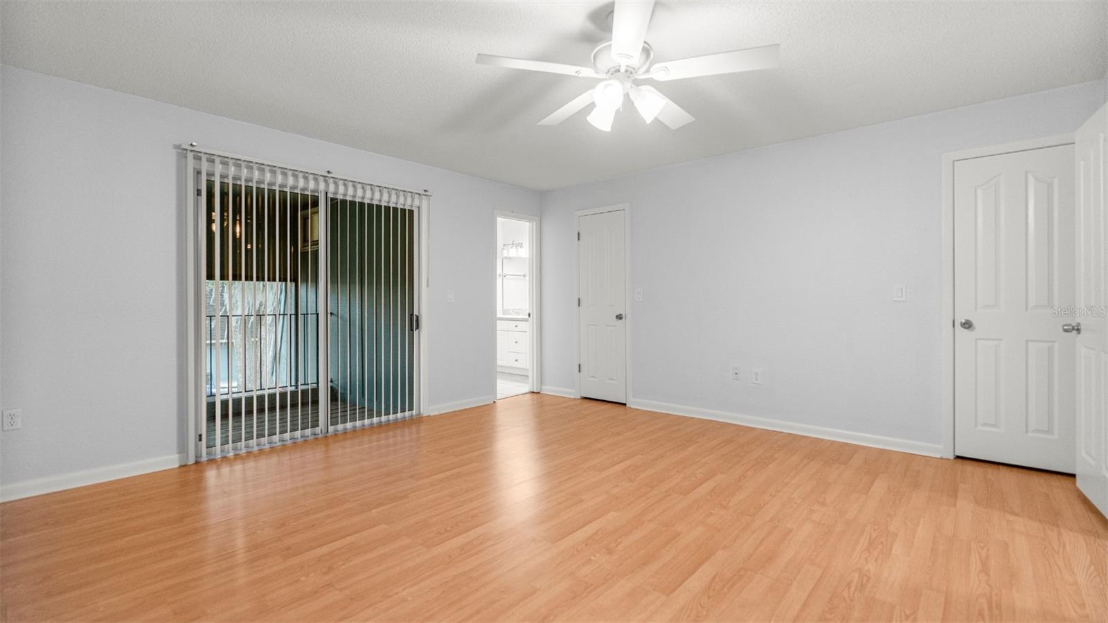 CRICKET CLUB CONDO - Residential