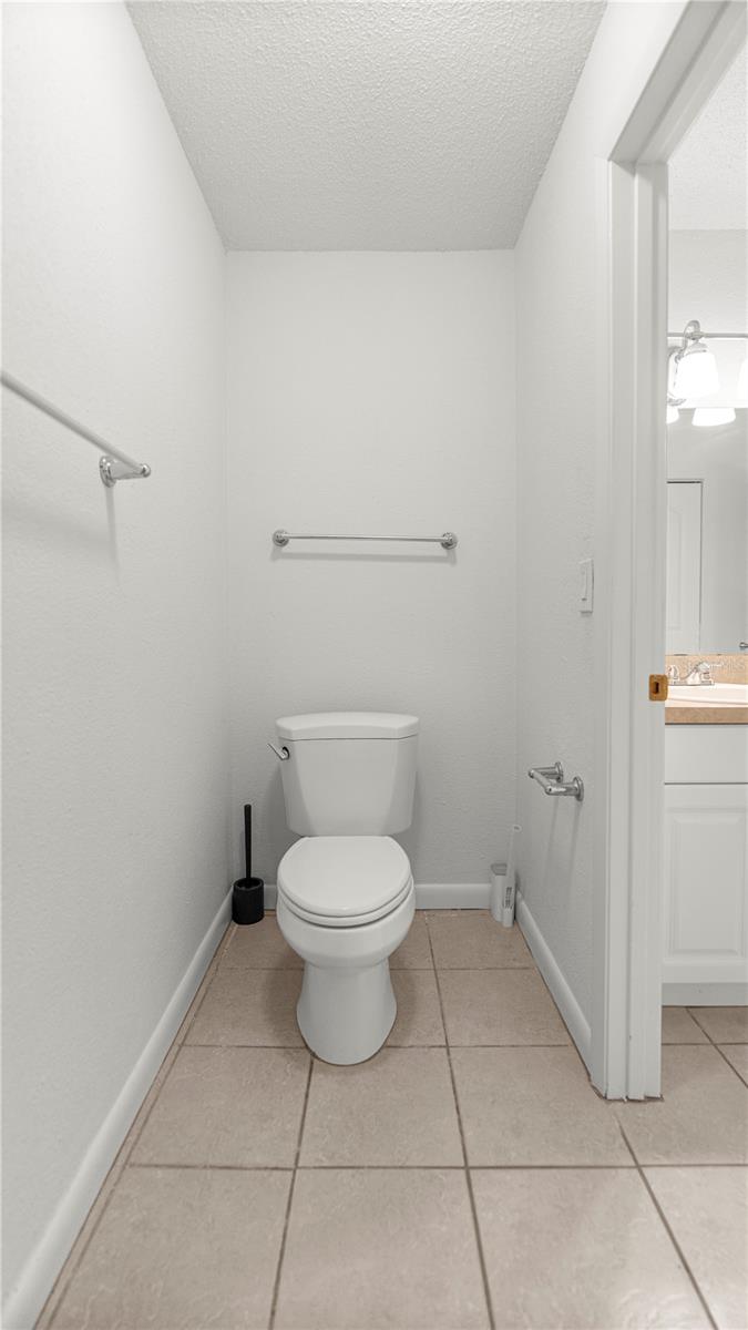 CRICKET CLUB CONDO - Residential