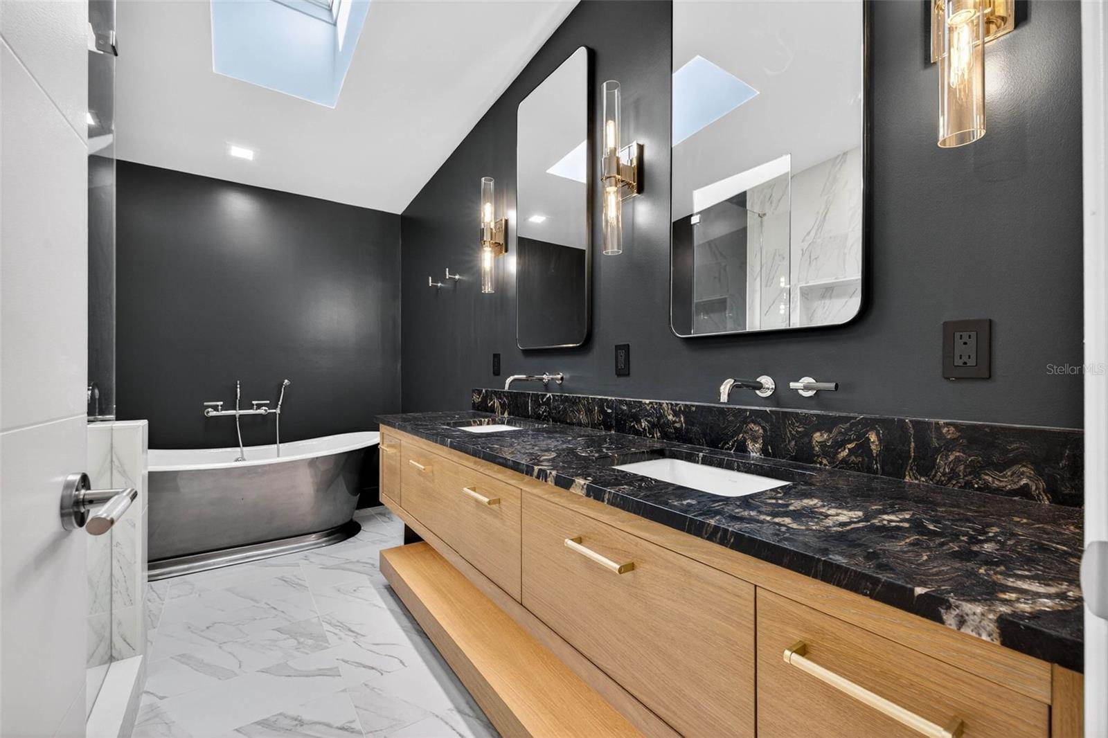 BARNARD ERASTUS A S REV SUB - Residential