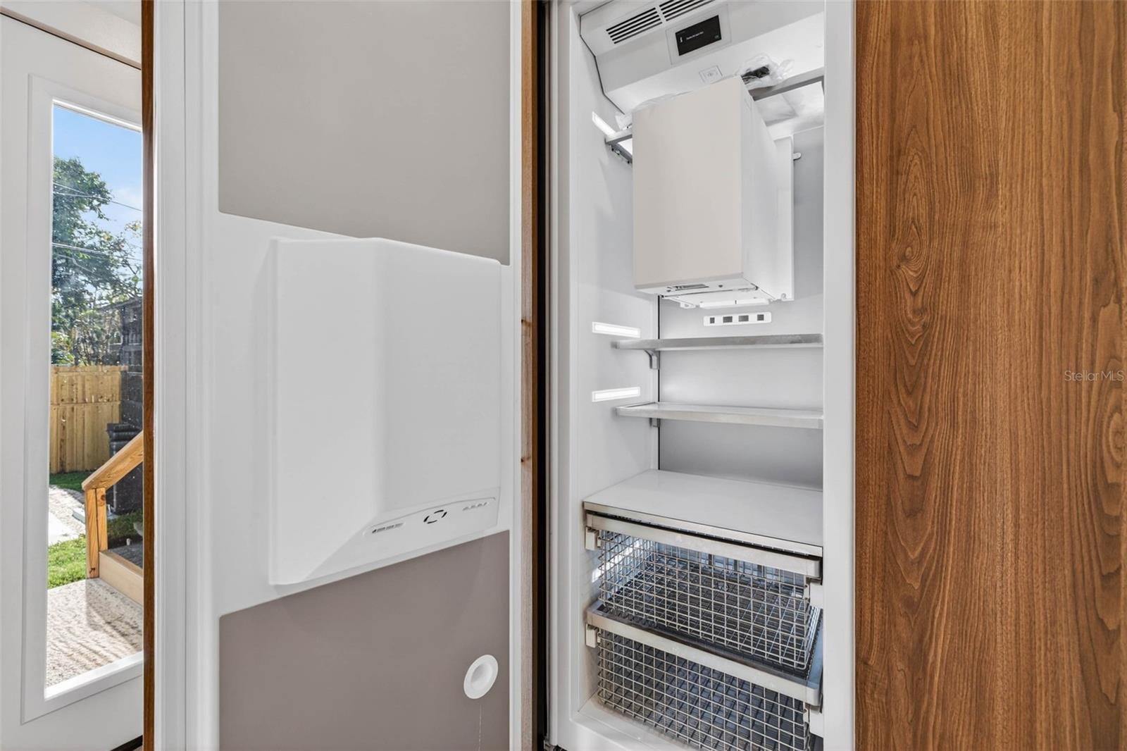 BARNARD ERASTUS A S REV SUB - Residential