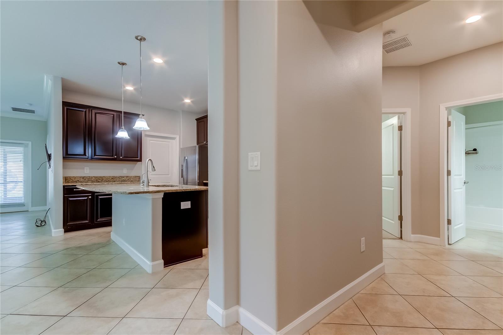 OAKS AT SHADY CREEK PH 1 - Residential Lease