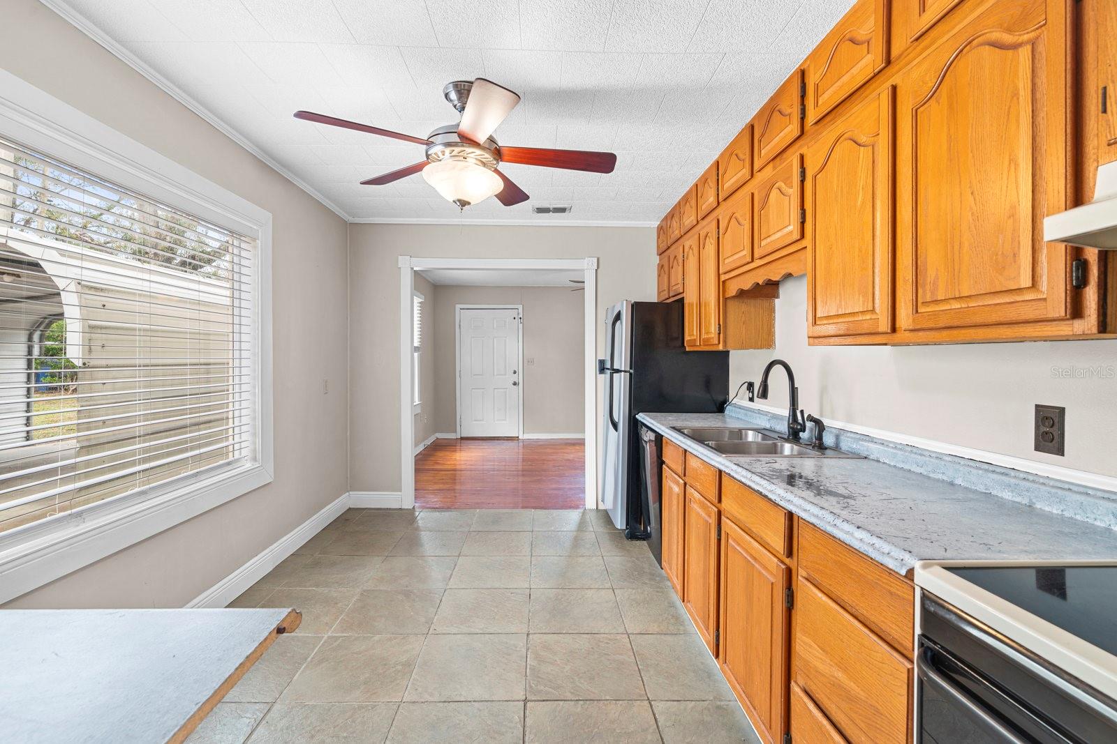 SEFFNER HEIGHTS - Residential