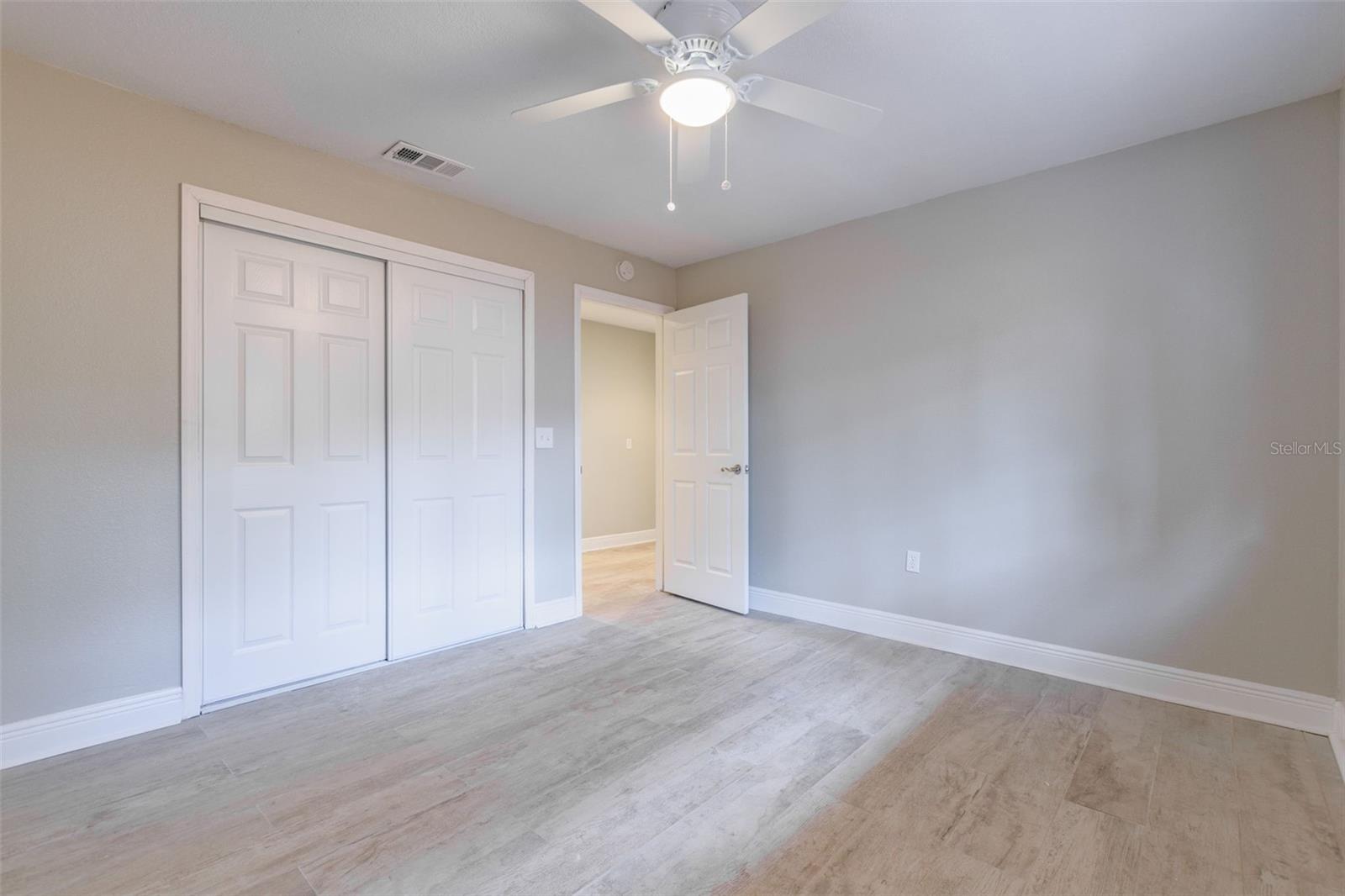 DURANT OAKS - Residential Lease