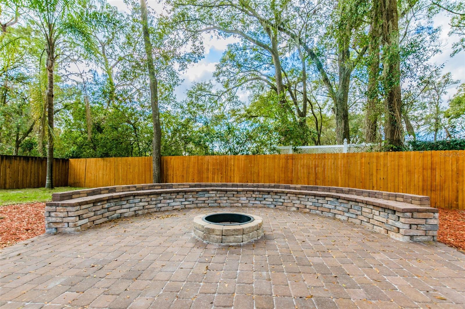 DURANT OAKS - Residential Lease