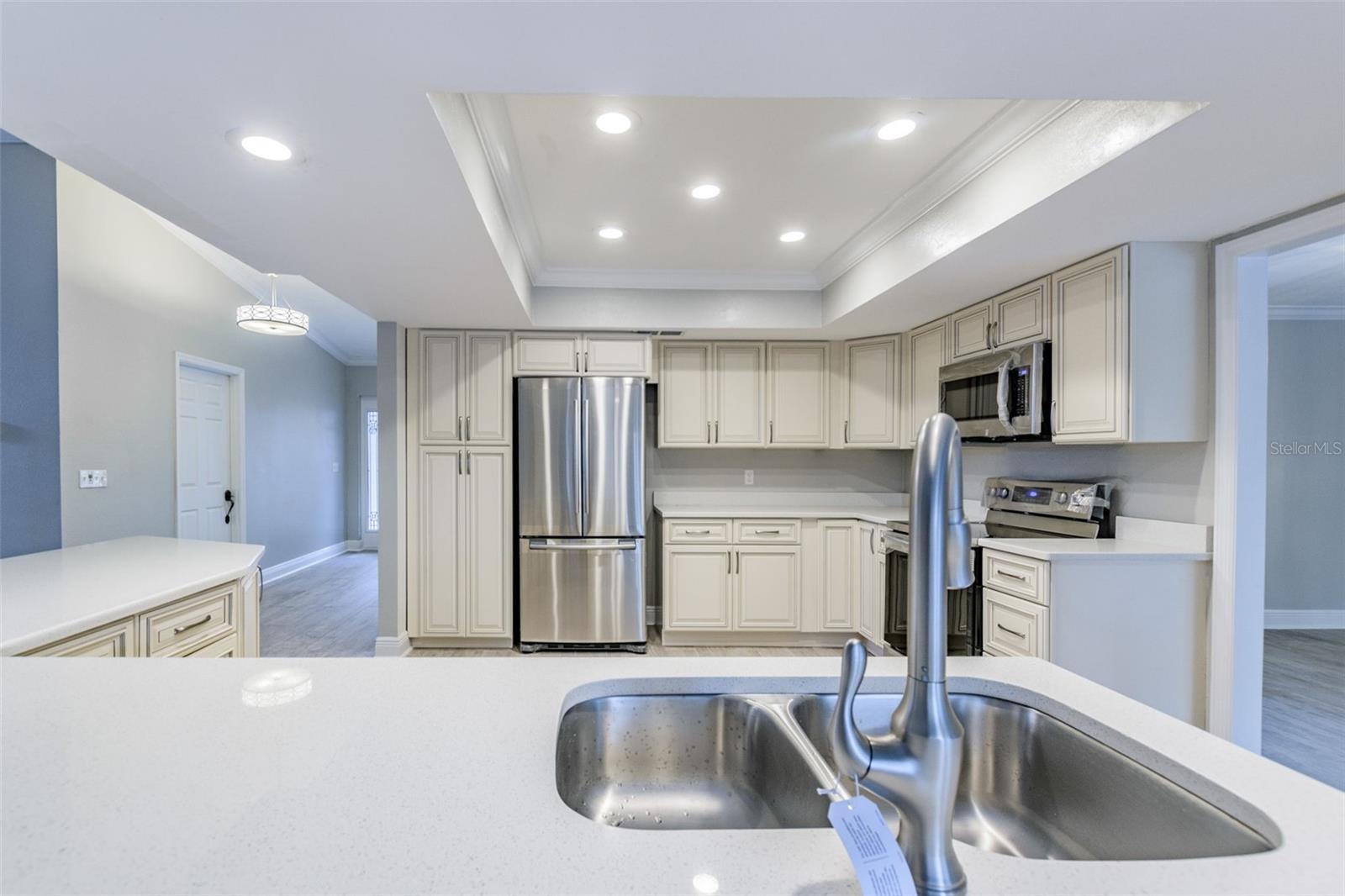 DURANT OAKS - Residential Lease