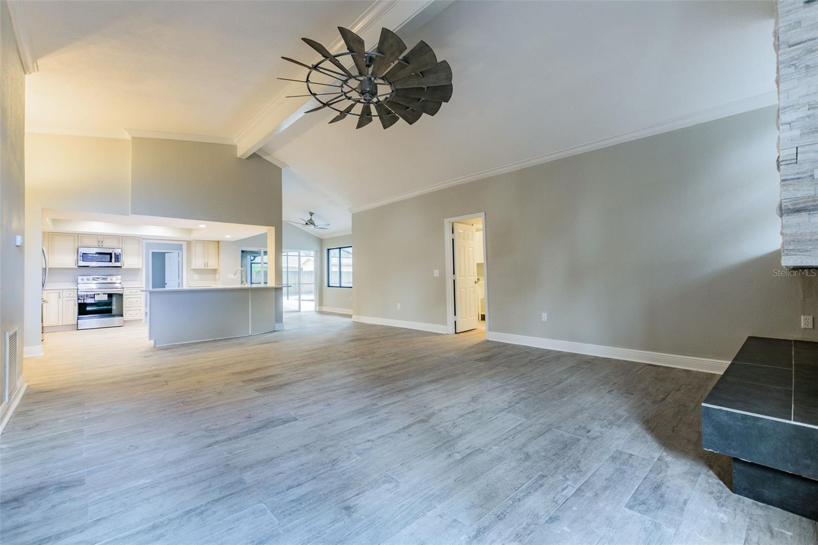 DURANT OAKS - Residential Lease