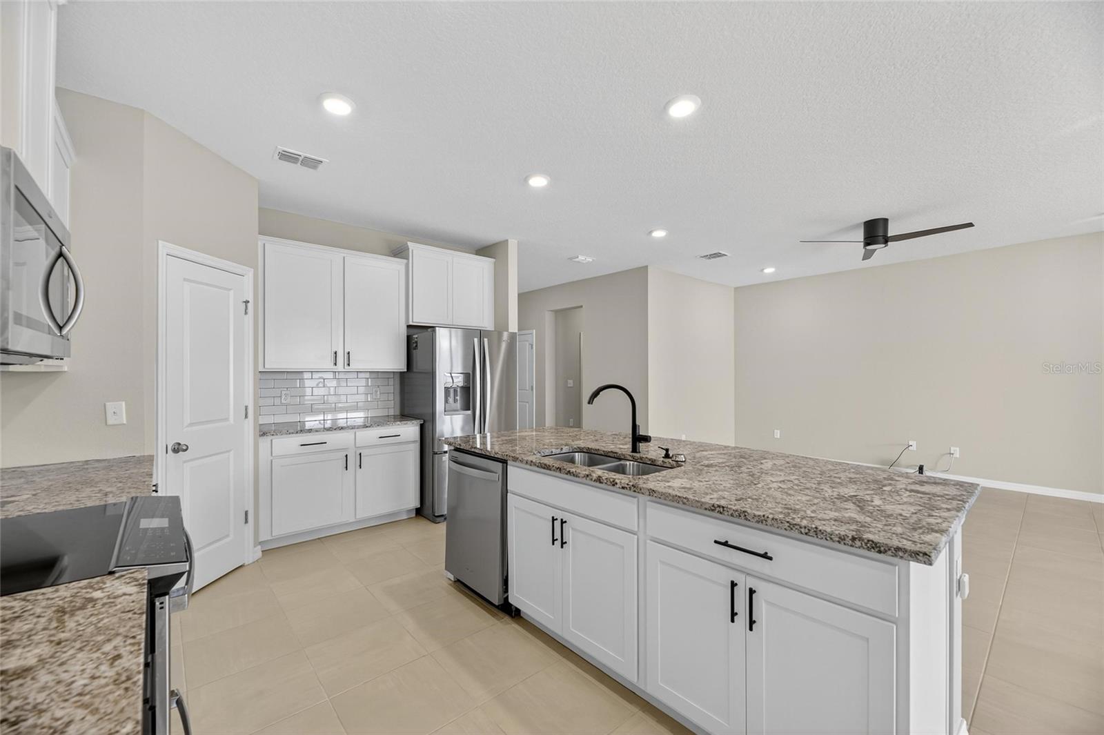 SHELL COVE PH 1 - Residential