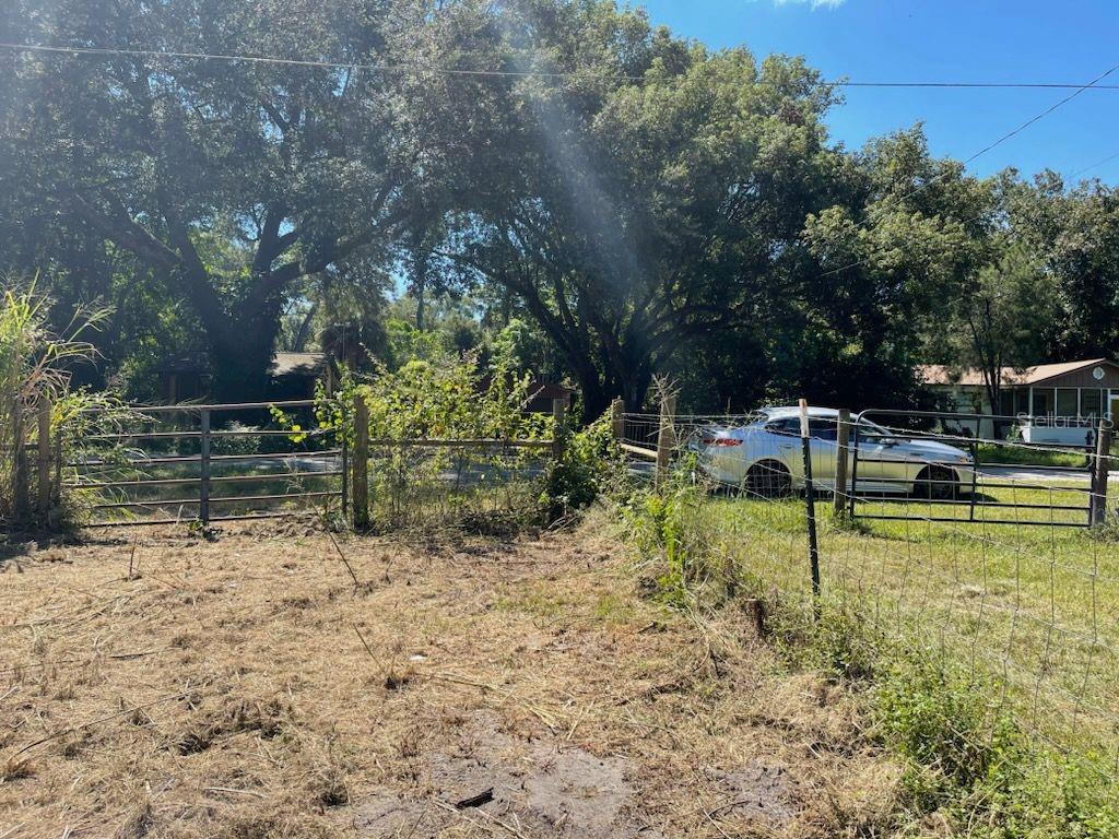 ROSENWALD GARDENS PT REP SUB - Land