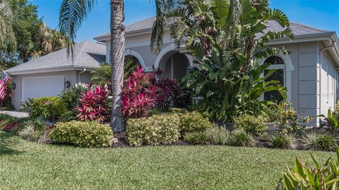 A home in PARRISH