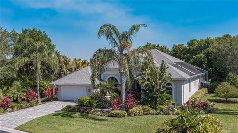 A home in PARRISH