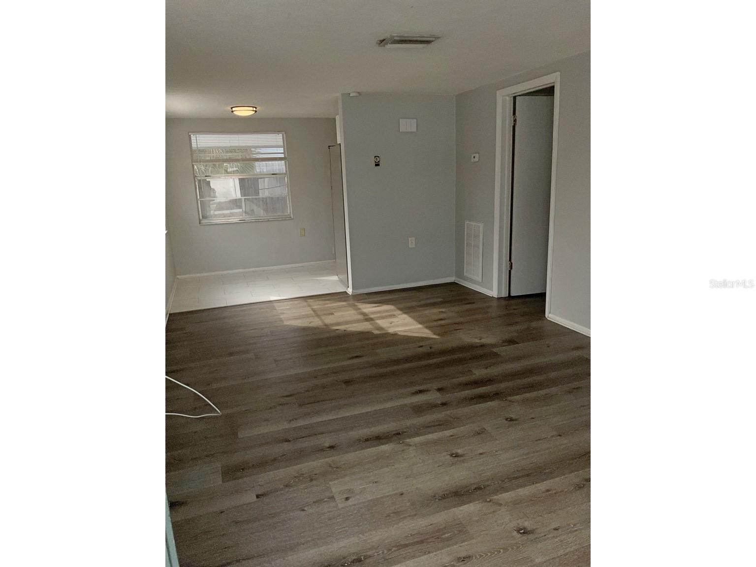 DODGE CITY - Residential Lease