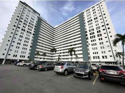 4327 ISLA VERDE AVENUE 103 CAROLINA  00979