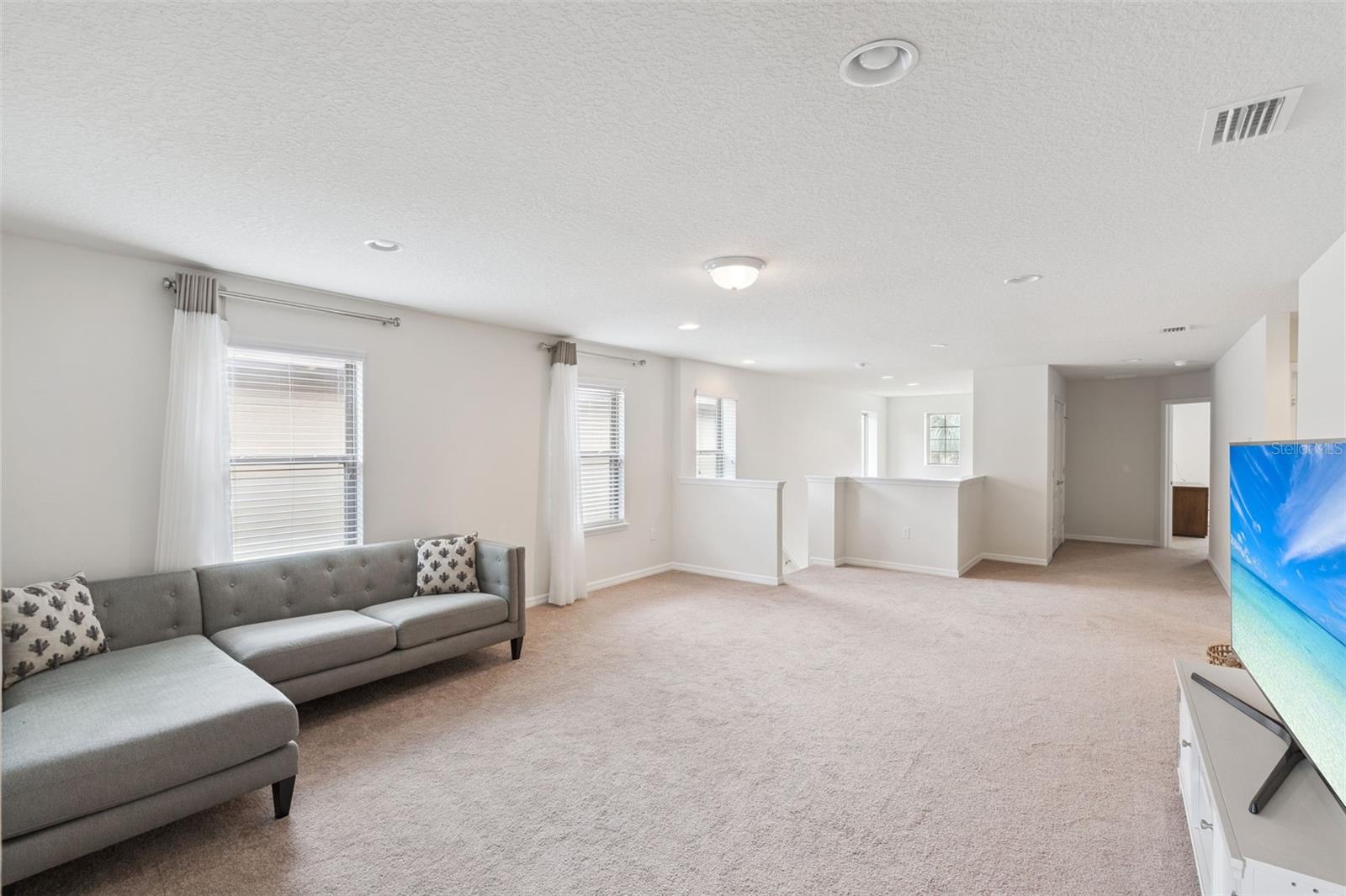 WINDSOR AT WESTSIDE PH 1 - Residential