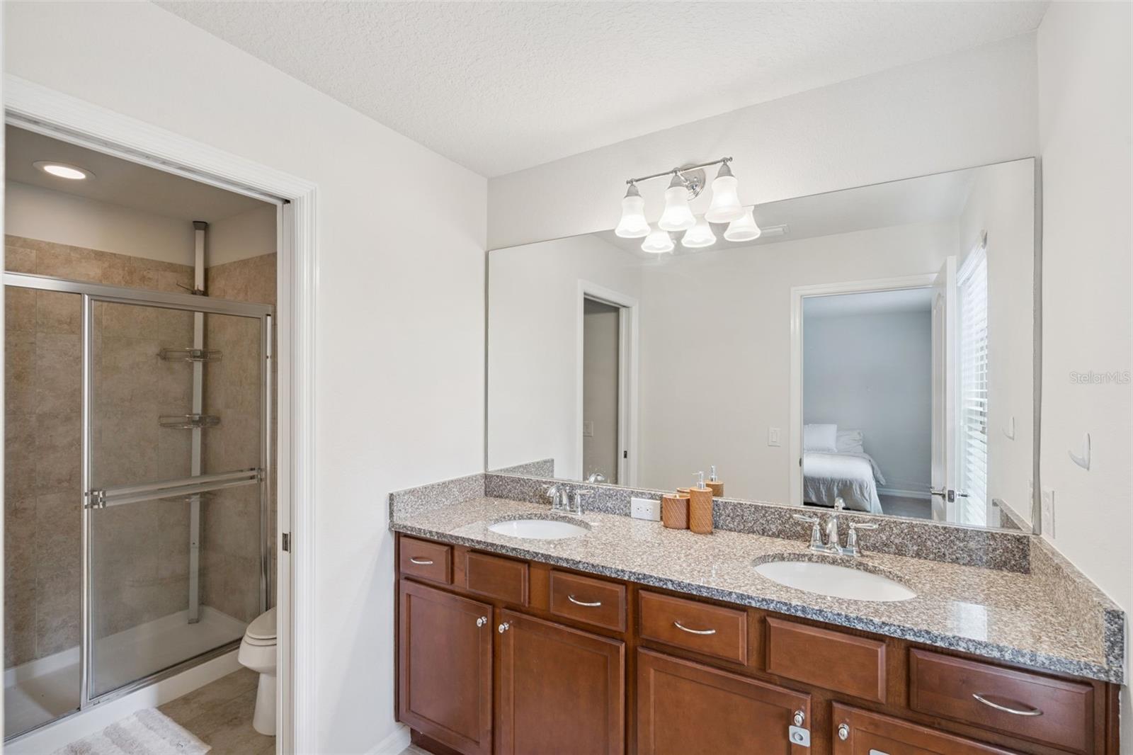 WINDSOR AT WESTSIDE PH 1 - Residential