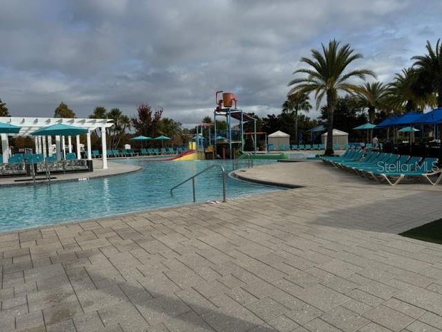 WINDSOR AT WESTSIDE PH 1 - Residential