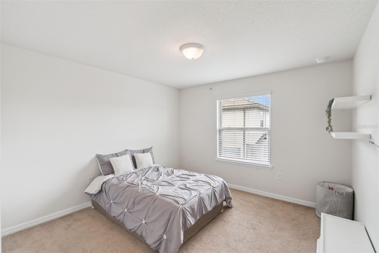 WINDSOR AT WESTSIDE PH 1 - Residential