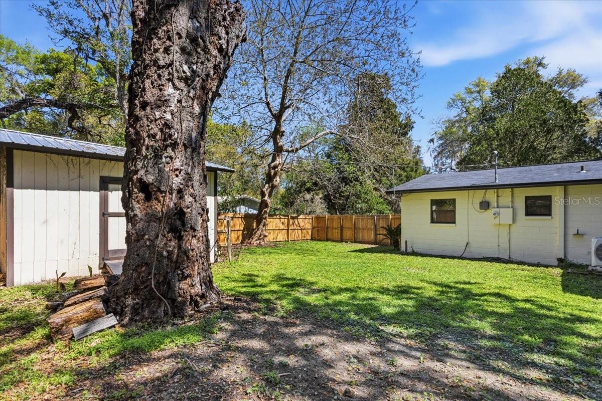 GATHERCOLE & DAVIS SUB - Residential