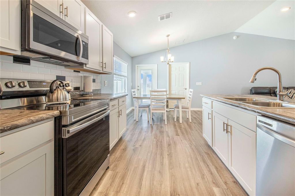 Photo of 941 Aruba Avenue, Mulberry, FL 33860 (MLS # S5142890)