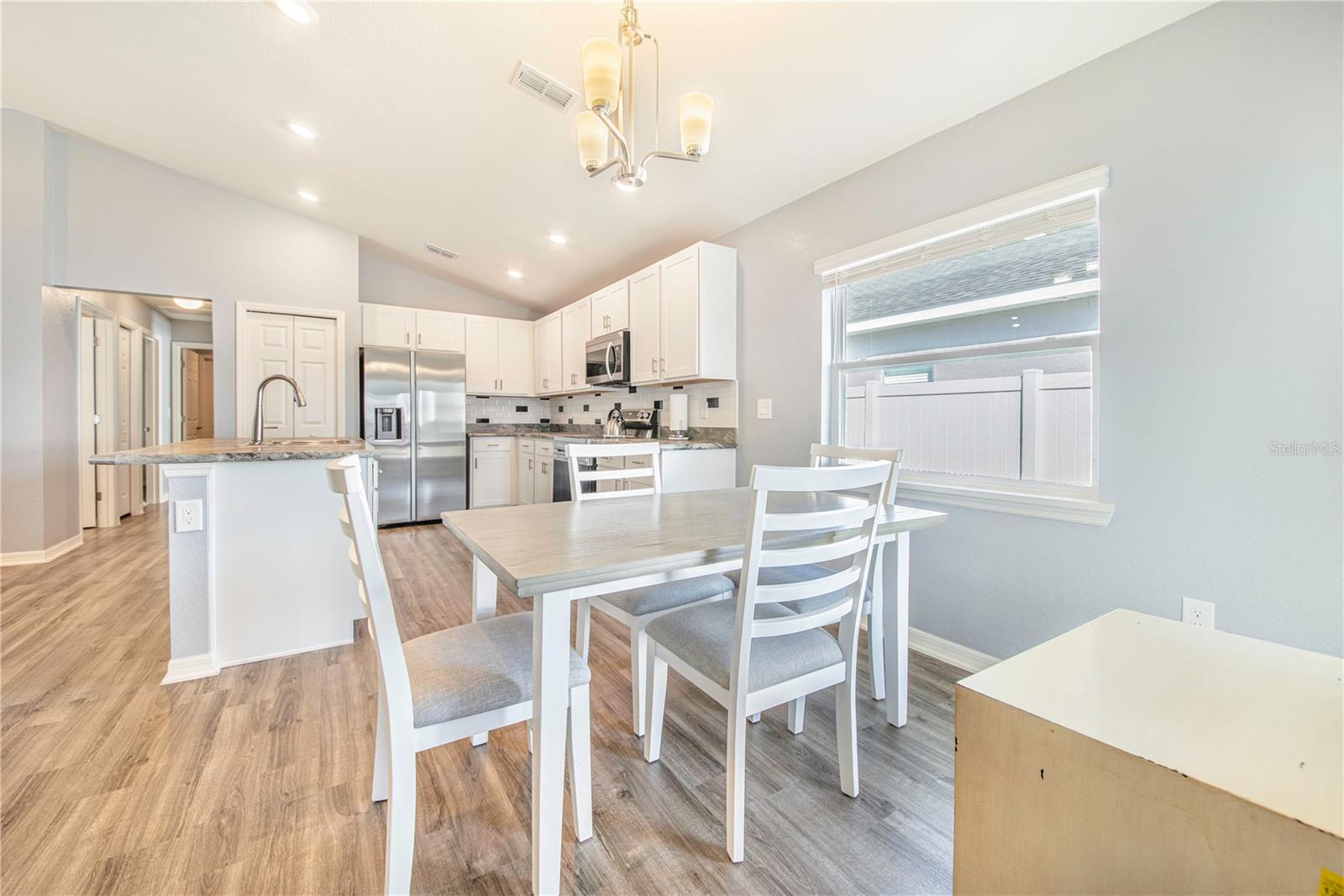 BRIDGEPORT LAKES PH TWO - Residential