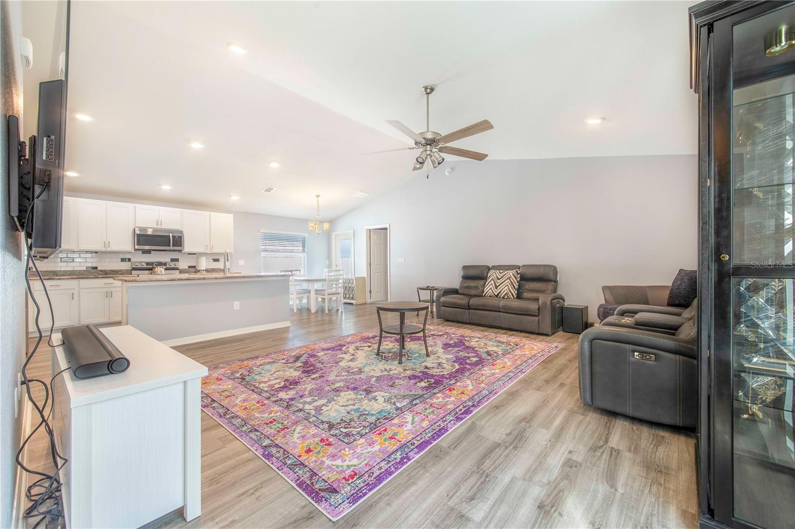 BRIDGEPORT LAKES PH TWO - Residential