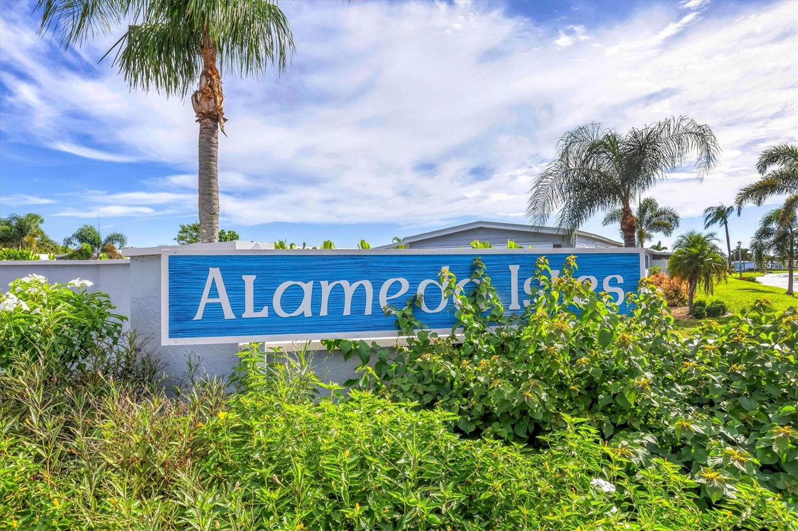 ALAMEDA ISLES - Residential