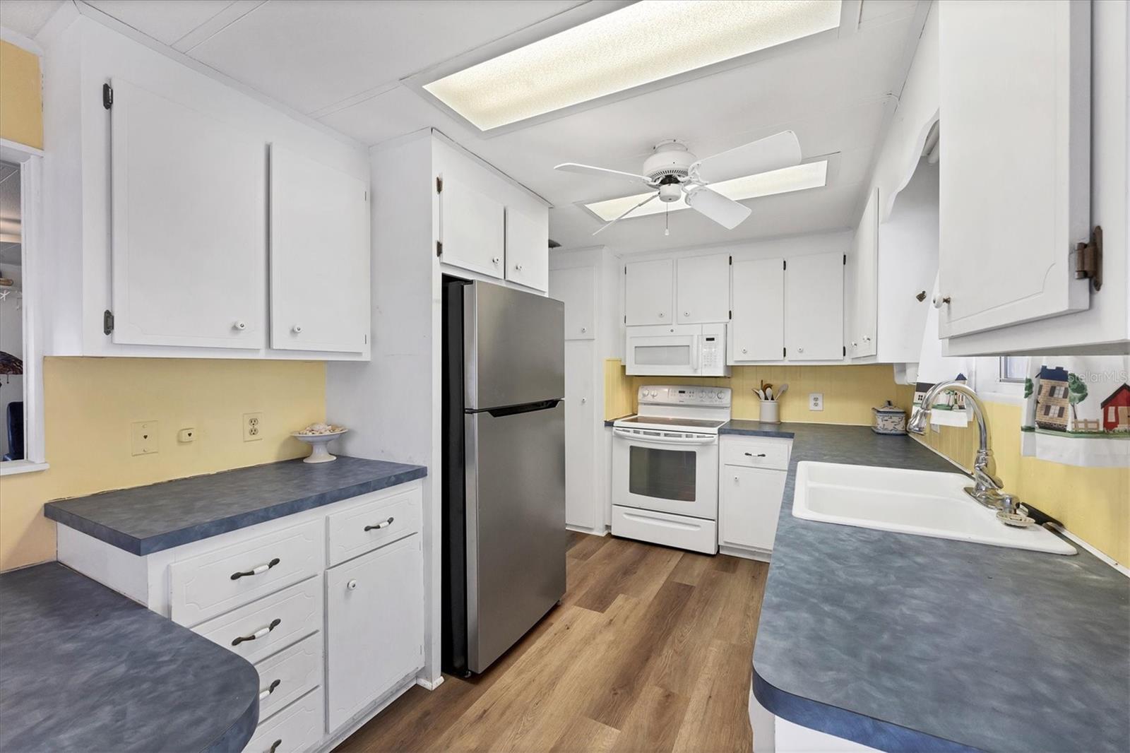ALAMEDA ISLES - Residential