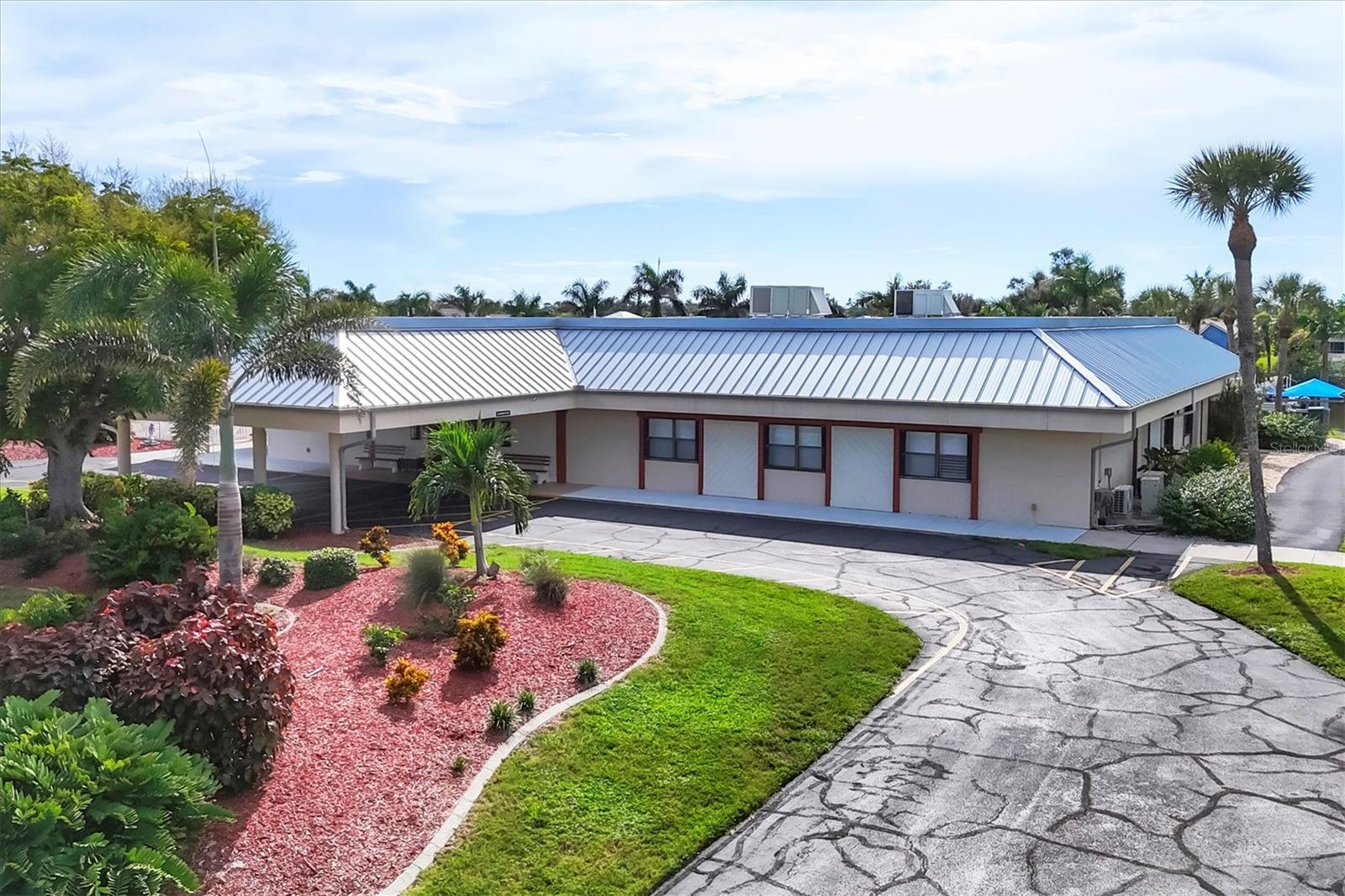 ALAMEDA ISLES - Residential