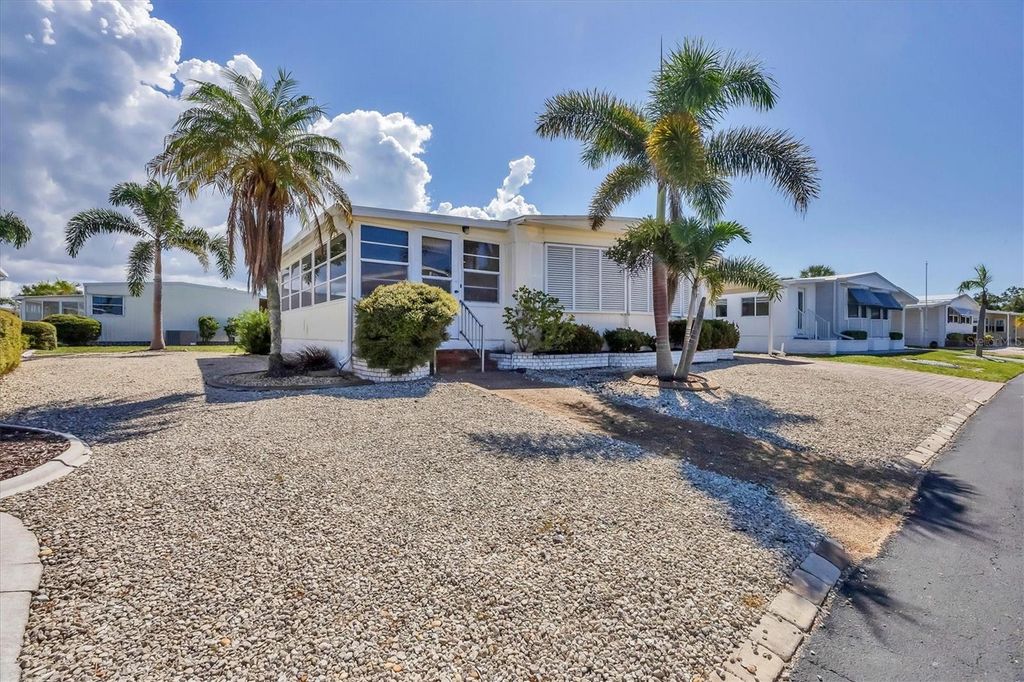 Photo of 14 S Flora Vista Street, Englewood, FL 34223 (MLS # D6143918)