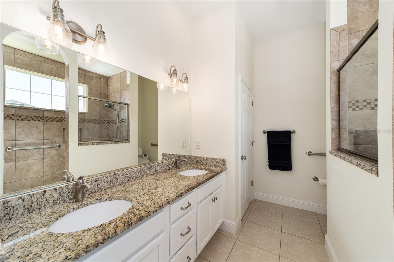 STONECREST - Residential