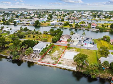 A home in HERNANDO BEACH